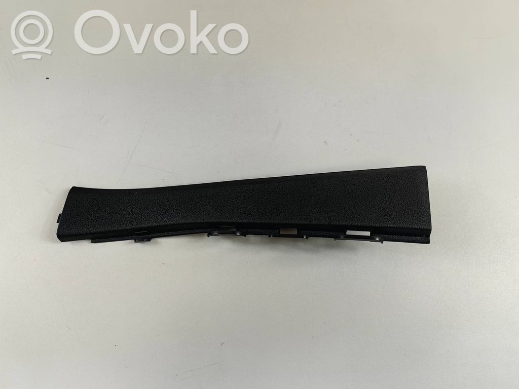 Audi Q8 Kita salono detalė 