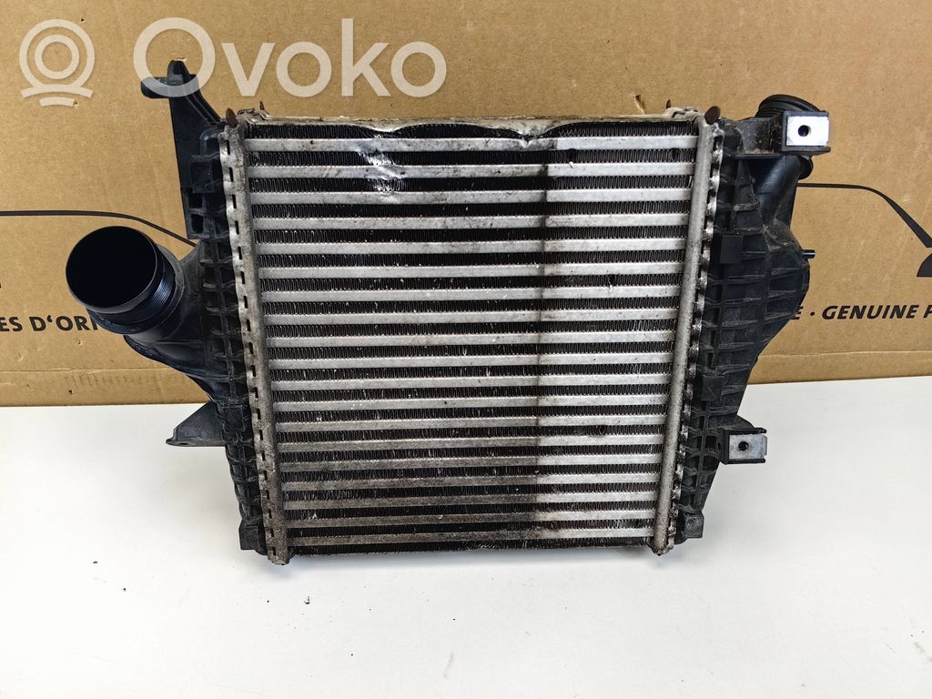 Audi Q8 Kita variklio skyriaus detalė 