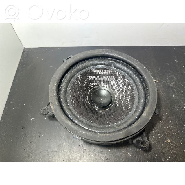 Volvo S80 Głośnik drzwi przednich 