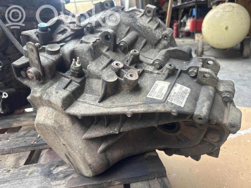 Volvo V70 Manualna 6-biegowa skrzynia biegów 