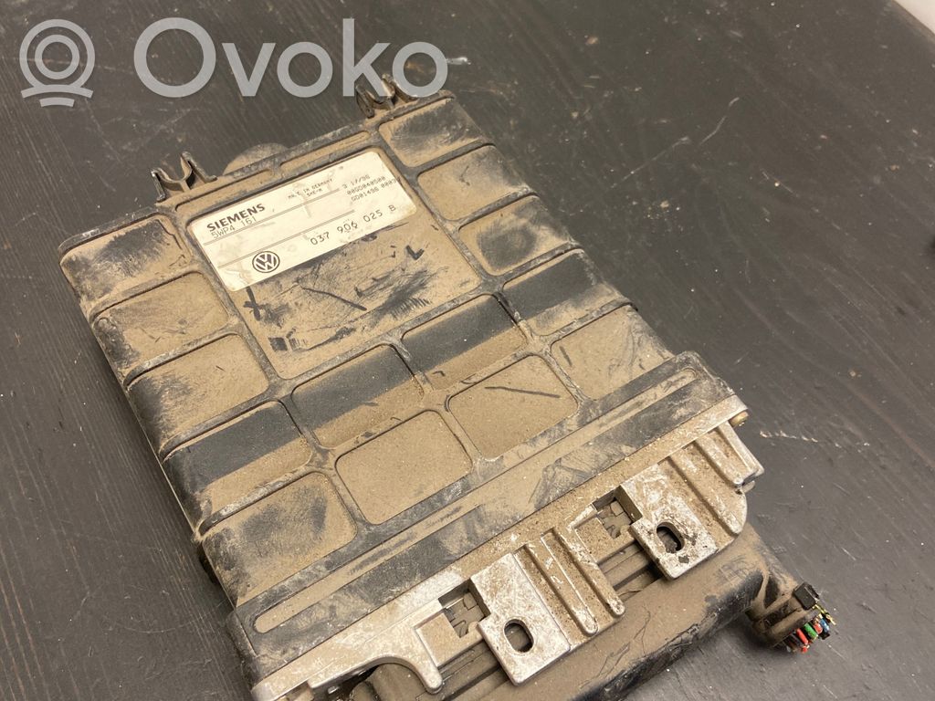 Volkswagen Sharan Engine control unit/module 
