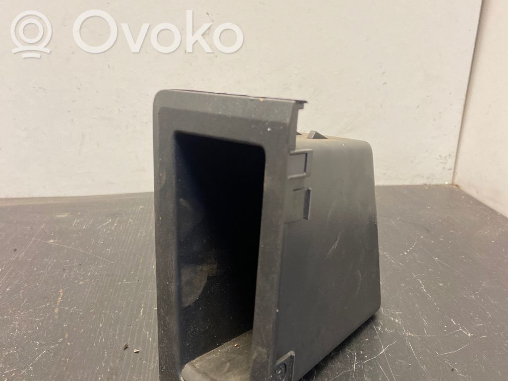 Dashboard storage box/compartment   9184530