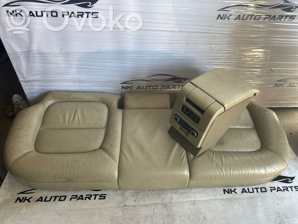 Volvo XC70 Rear seat 