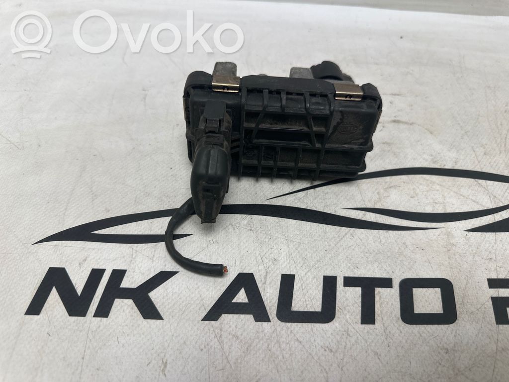BMW X5 E53 Actuador electrico turbo 