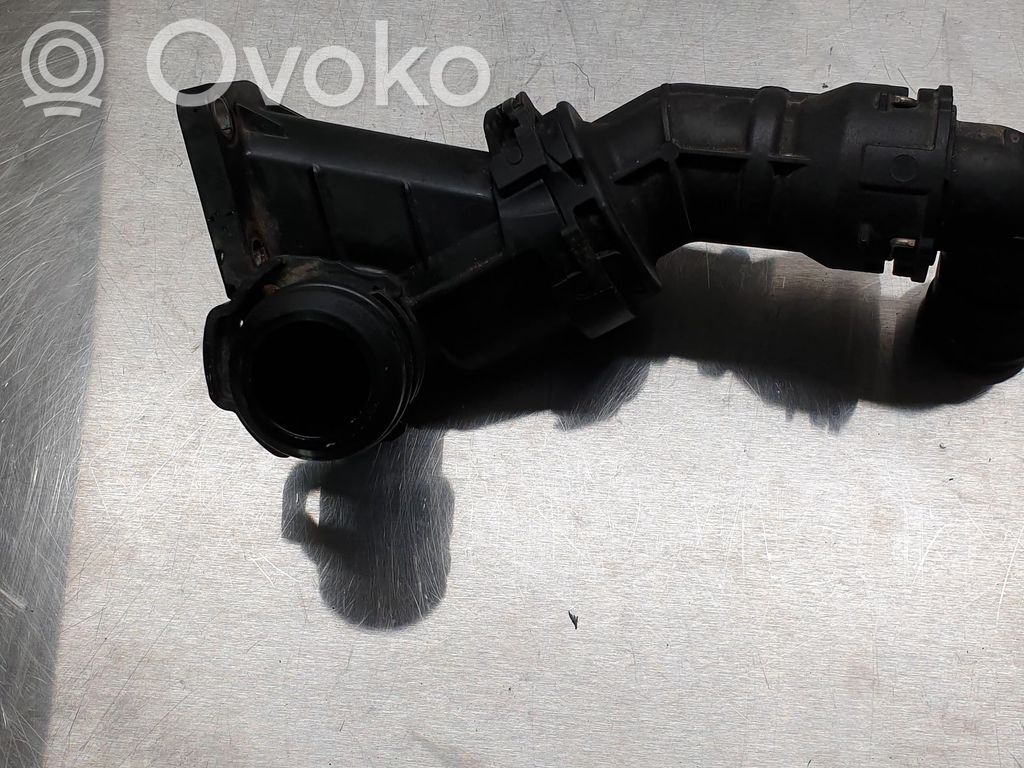 Volkswagen Golf VII Termostat / Obudowa termostatu 