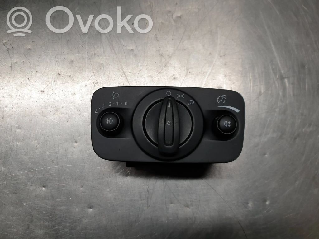 Ford C-MAX II Light switch 