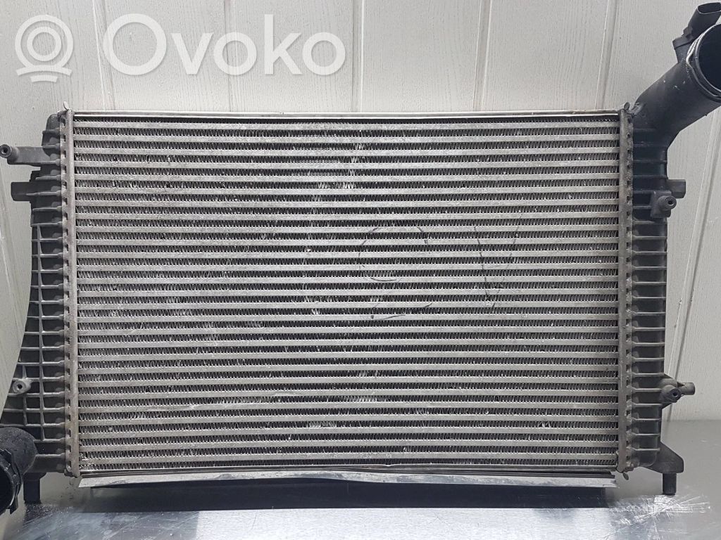 Audi A3 S3 8P Intercooler radiator 
