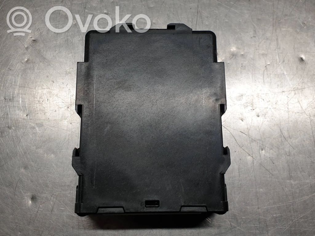 Toyota Prius+ (ZVW40) Comfort/convenience module 
