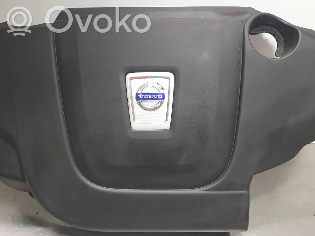 Volvo XC70 Engine cover (trim) 