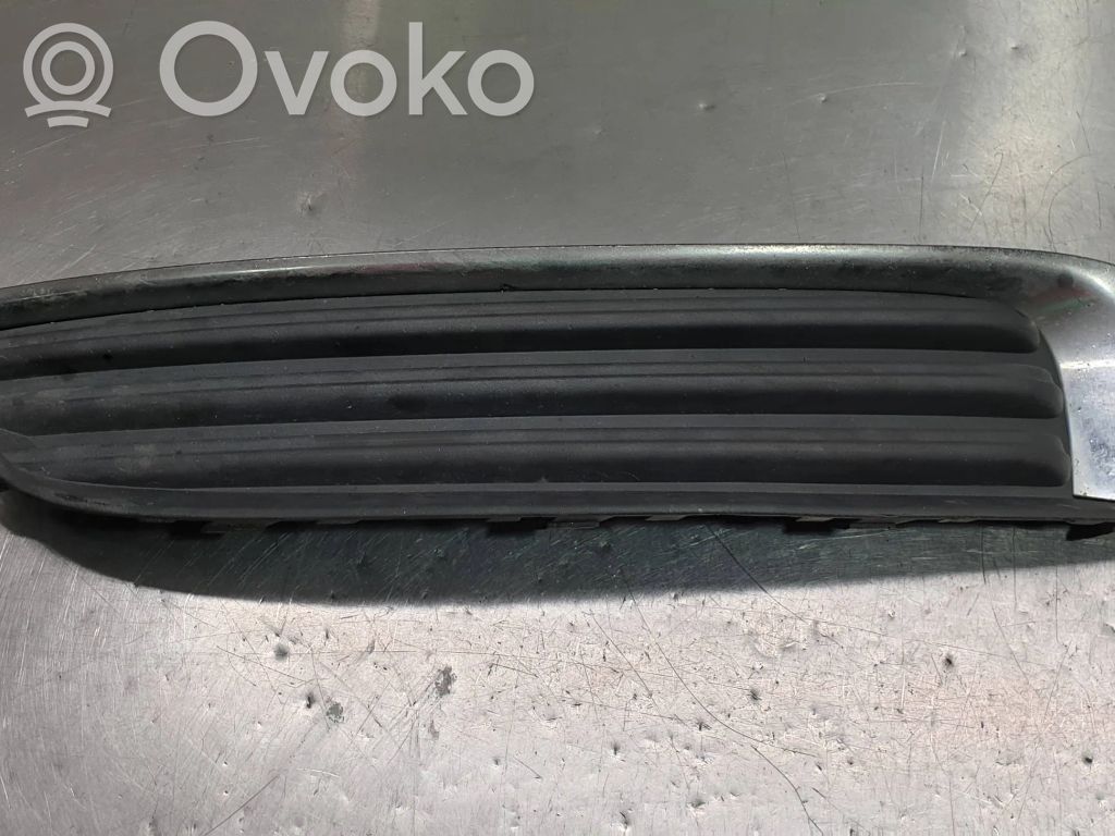 Opel Insignia A Front bumper lower grill 