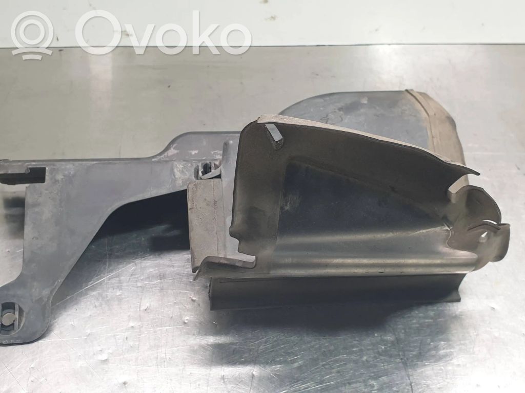 Volvo V70 Устройство (устройства) для отвода воздуха 
