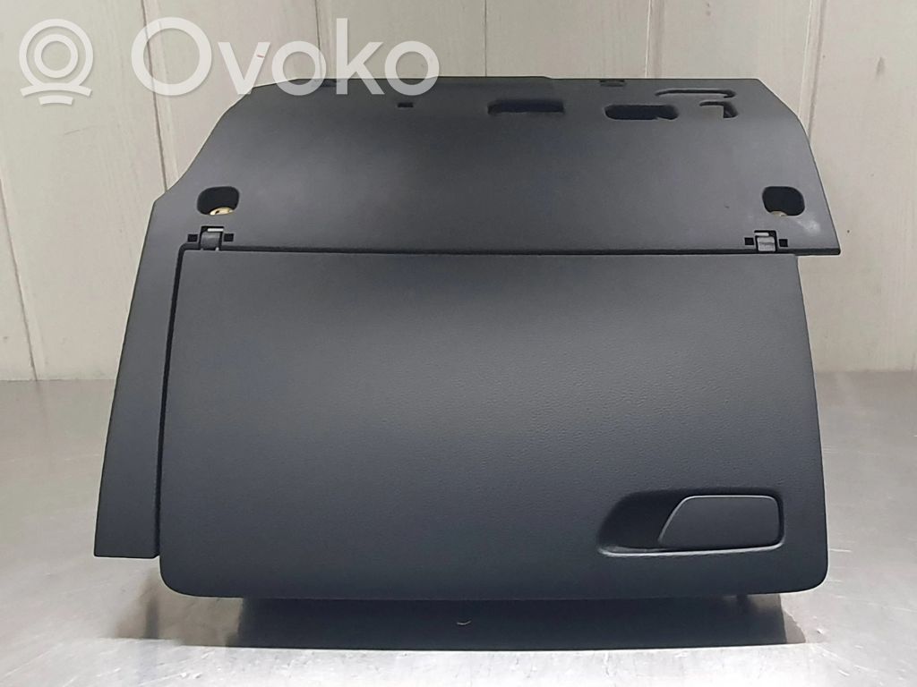 Audi A3 S3 8V Juego guantera 