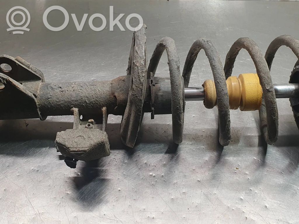Front shock absorber with coil spring   GMD734900A