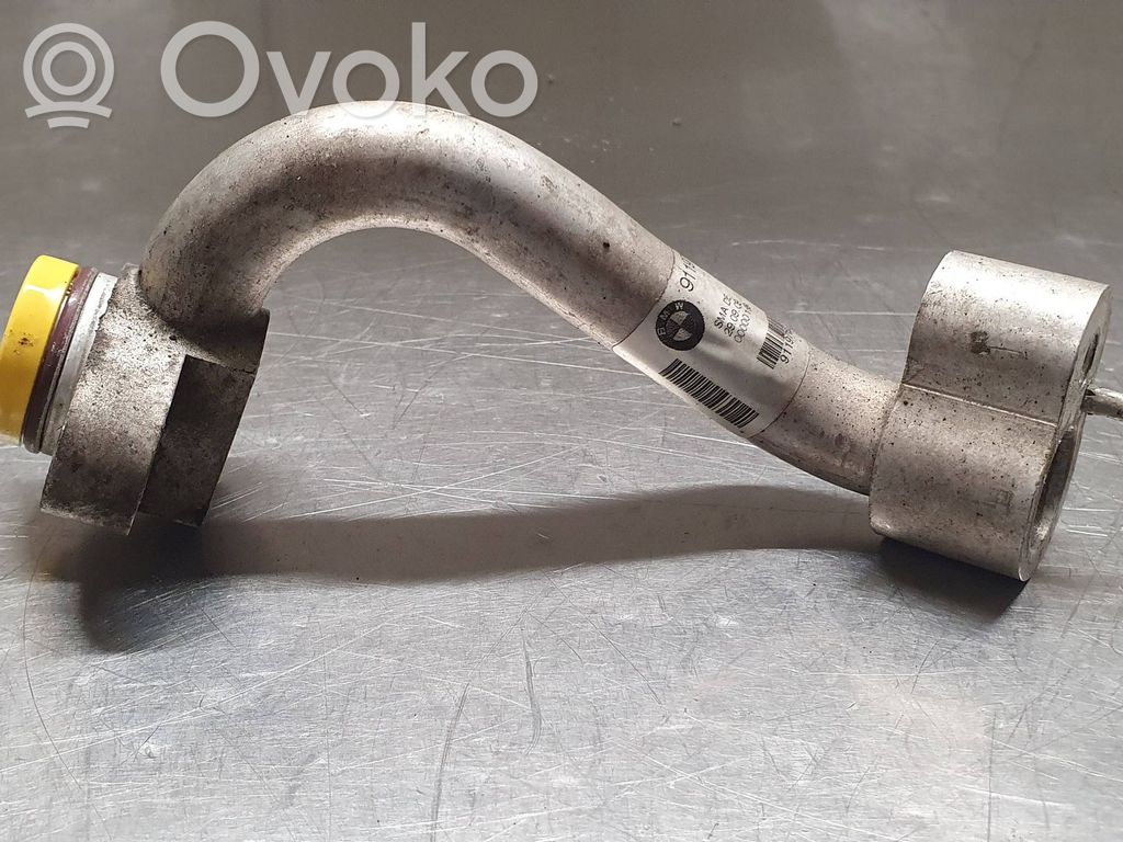 BMW 5 E60 E61 Ilmastointilaitteen putki (A/C) 