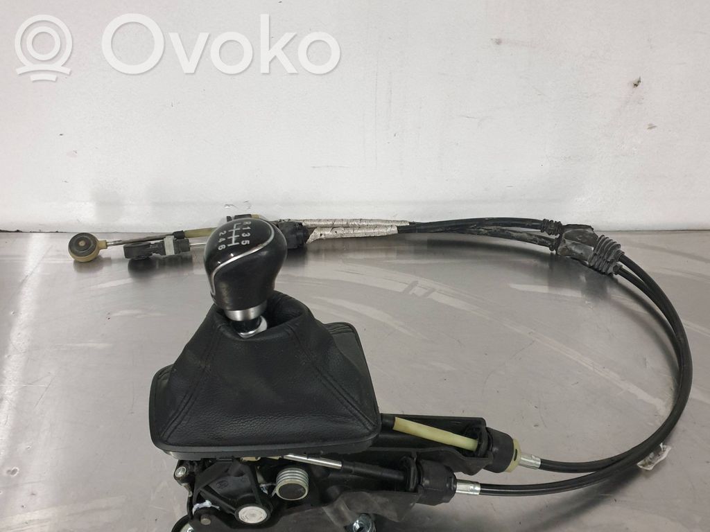 Ford Focus Gear shifter/selector 