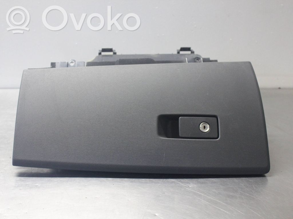 Guantera   31305843