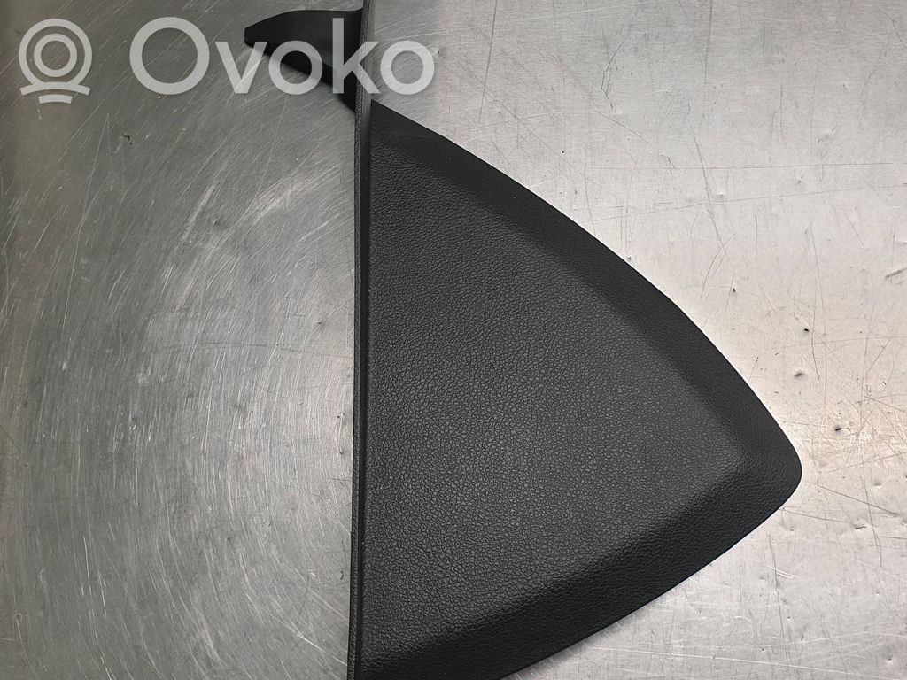 Ford Focus Moldura del extremo lateral de panel 
