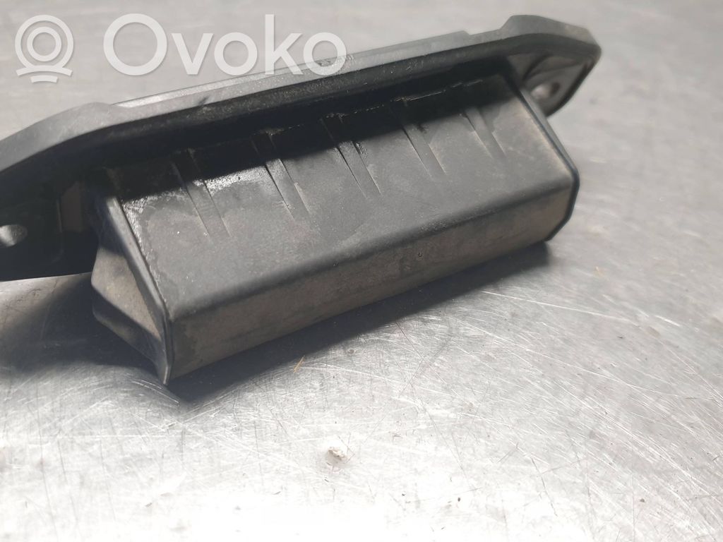 Toyota Auris E180 Tailgate opening switch 