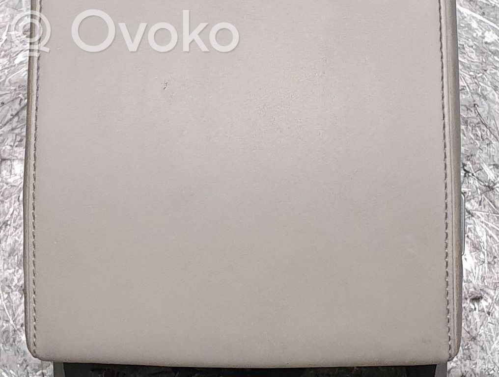 Volvo S80 Armrest 