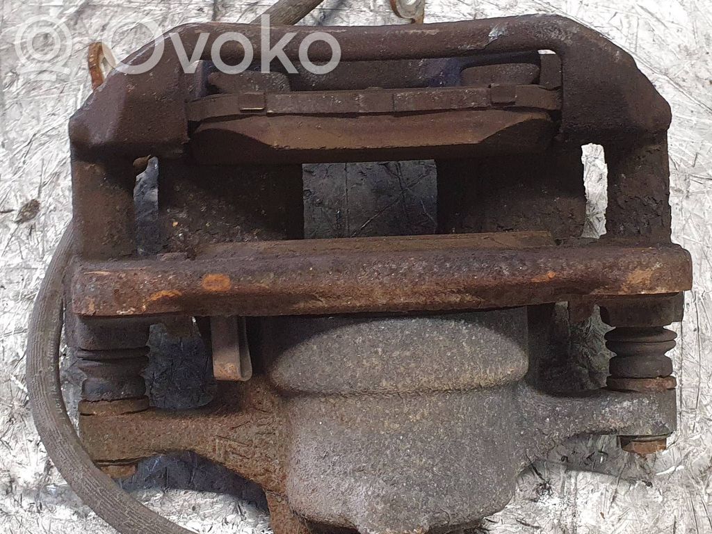 Toyota Auris E180 Etujarrusatula 