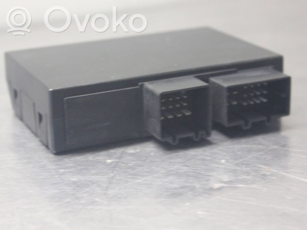 Audi A4 S4 B8 8K Module de contrôle crochet de remorque 