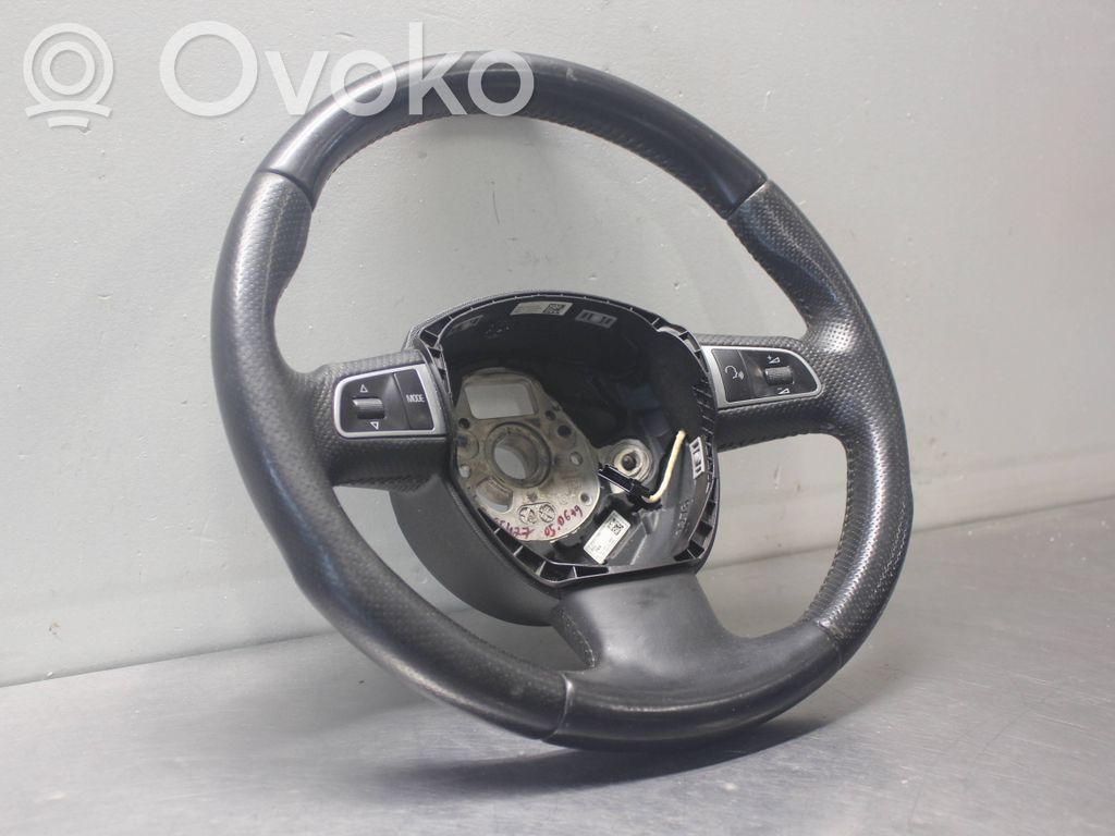 Audi A4 S4 B8 8K Ohjauspyörä 