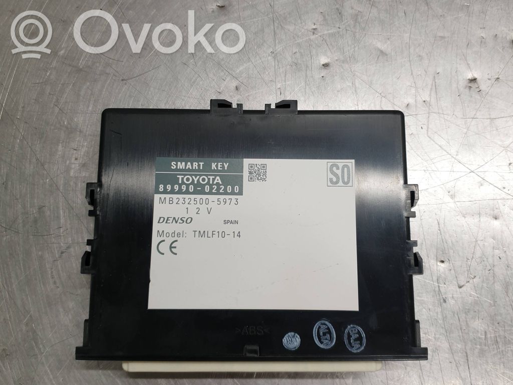 Toyota Auris E180 Keyless (KESSY) go control unit/module 