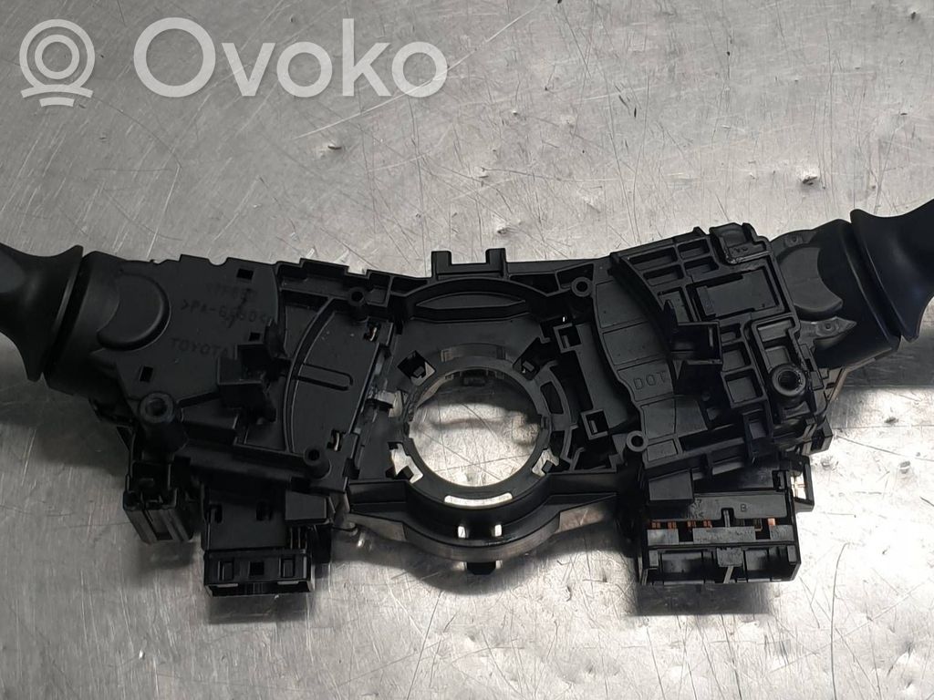 Toyota Auris E180 Wiper turn signal indicator stalk/switch 