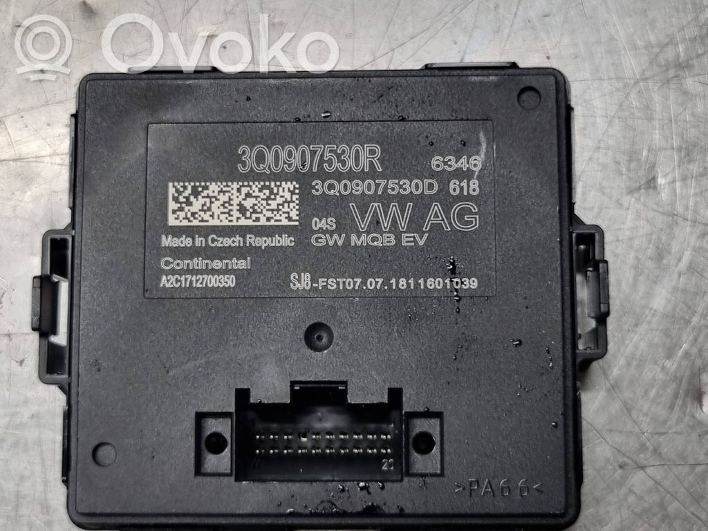 Volkswagen PASSAT B8 Módulo de control Gateway 