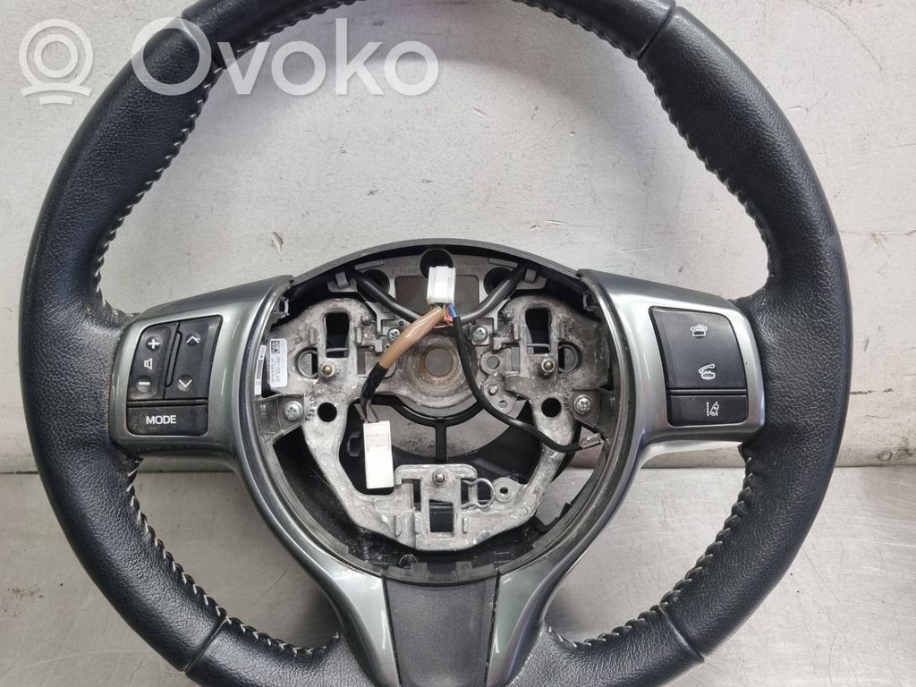 Toyota Yaris Kierownica 