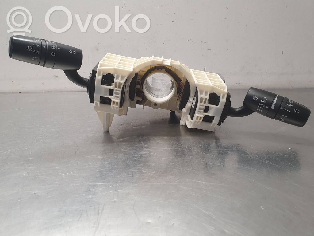 Mazda CX-3 Wiper turn signal indicator stalk/switch 