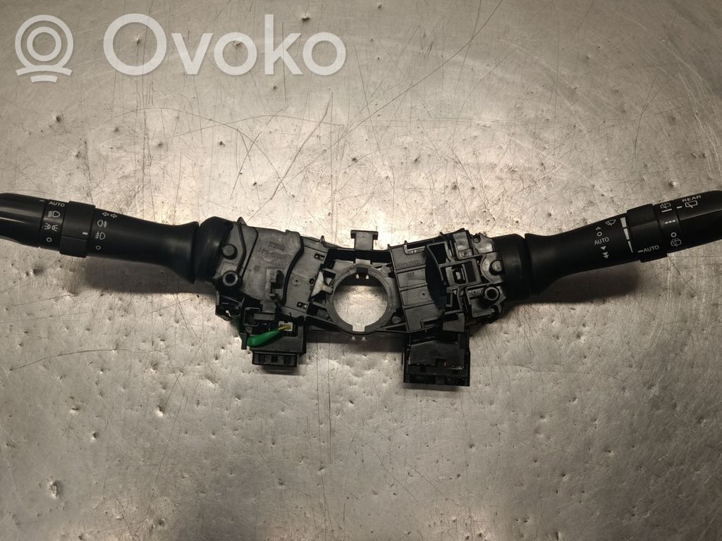 Toyota Prius+ (ZVW40) Wiper turn signal indicator stalk/switch 