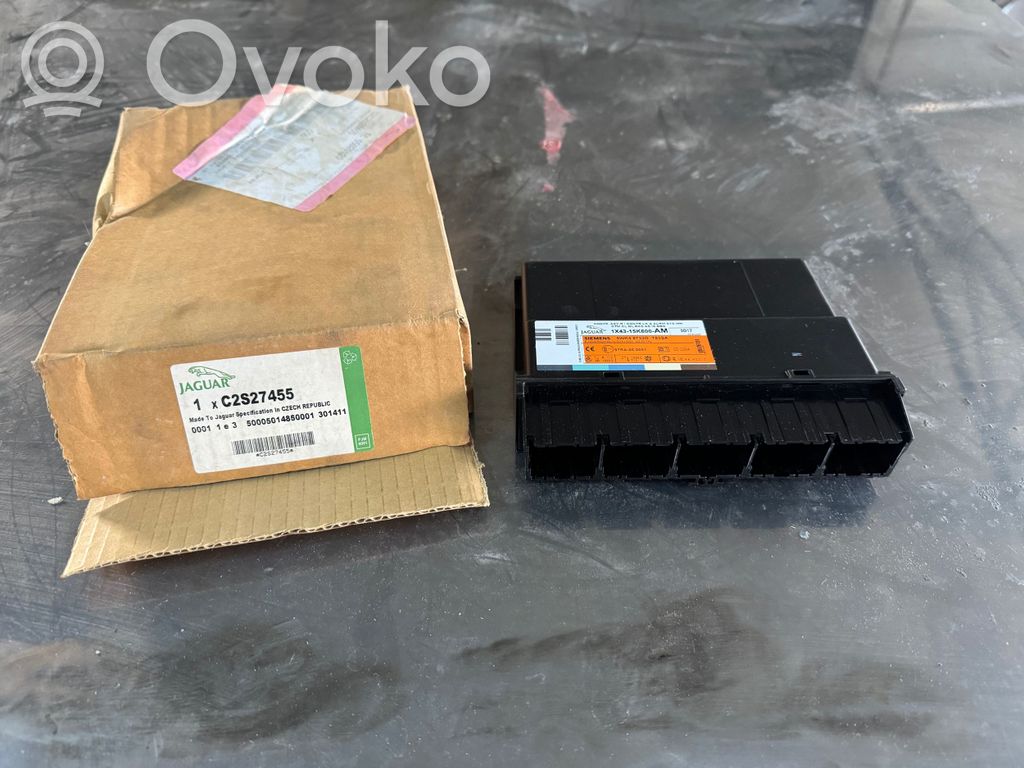 Jaguar X-Type Central body control module 