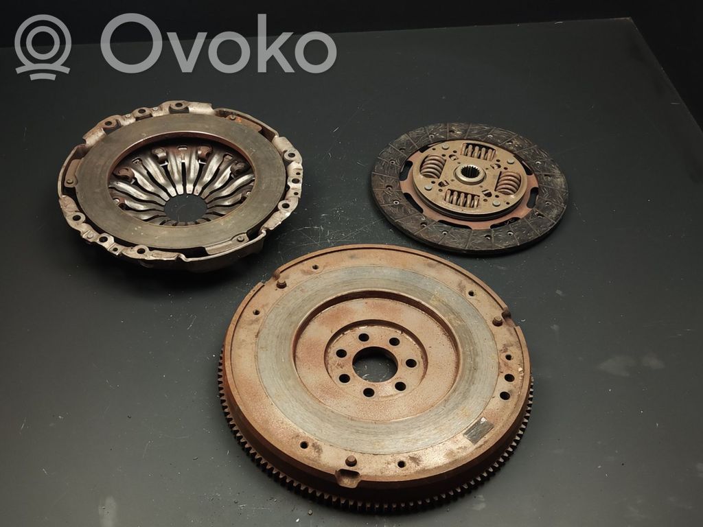 Nissan Interstar Sajūga komplekts 