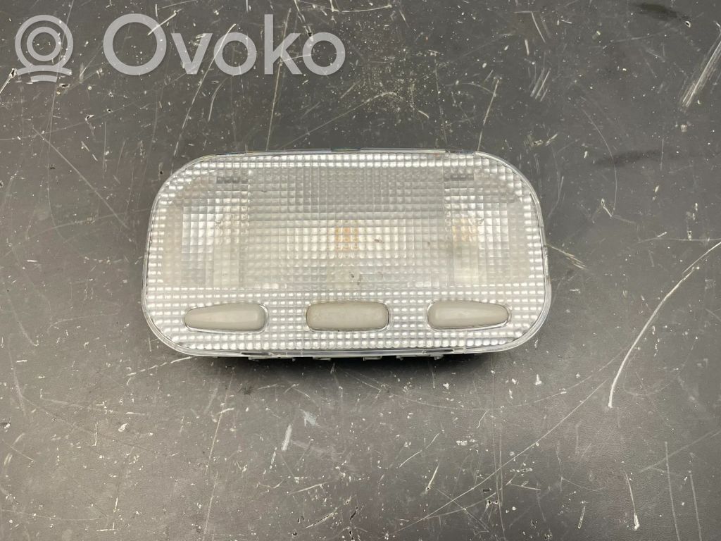Peugeot 407 Rear seat light 