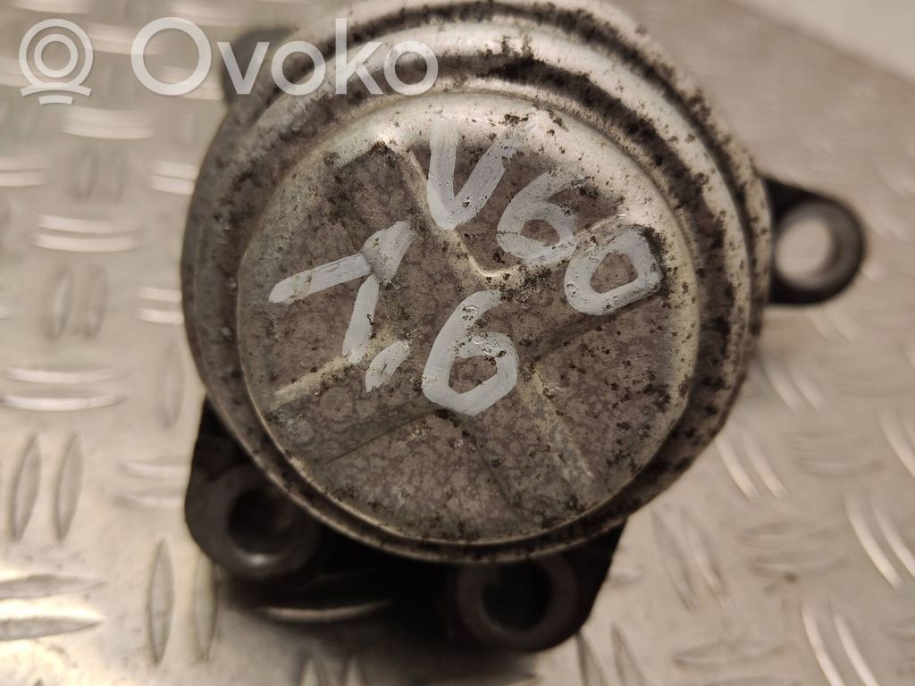 Volvo V60 Engine mount bracket 
