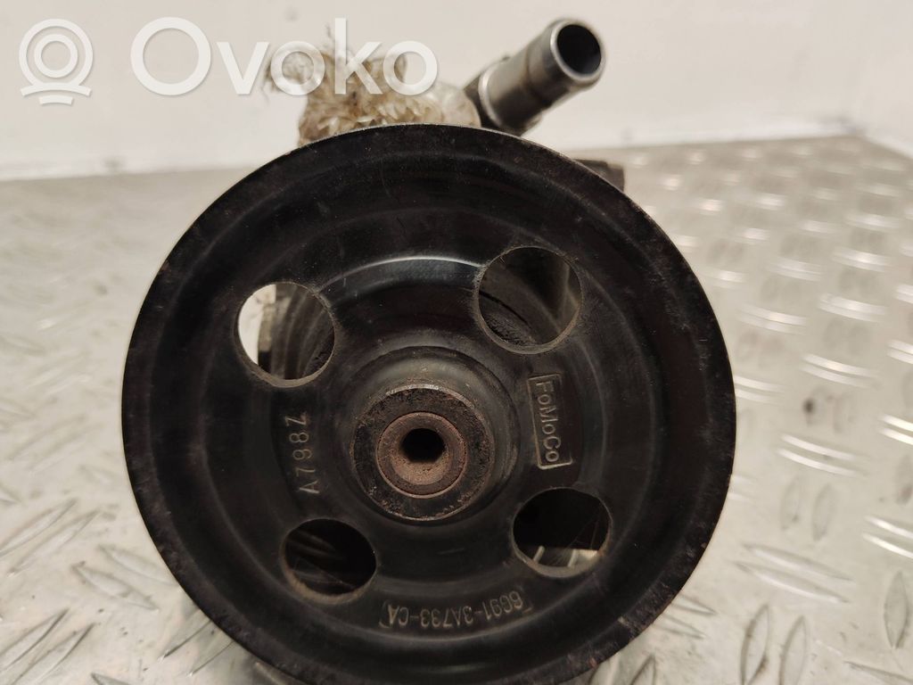 Volvo V50 Ohjaustehostimen pumppu 