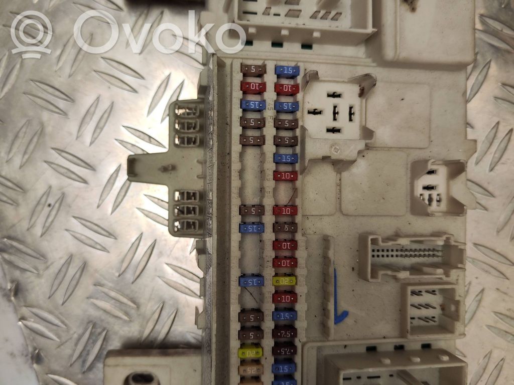Volvo V50 Fuse module 