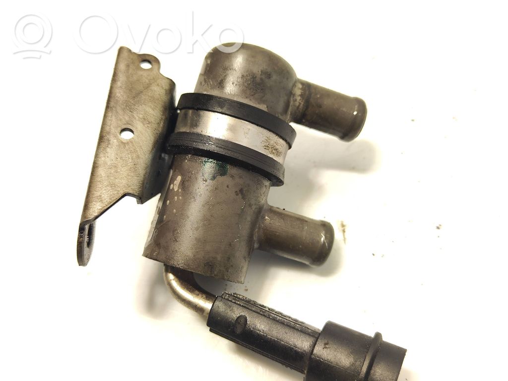 Volvo V60 Electric engine pre-heating system (optional) 