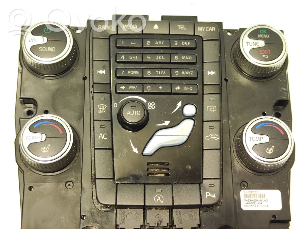 Panel klimatyzacji   31398587,M4204200142,SN2001193904