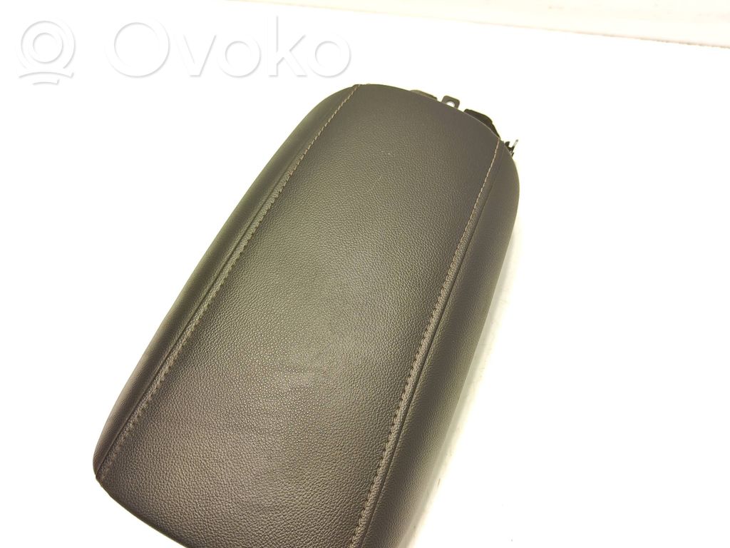 Armrest   DS73F045C74,1503310051933