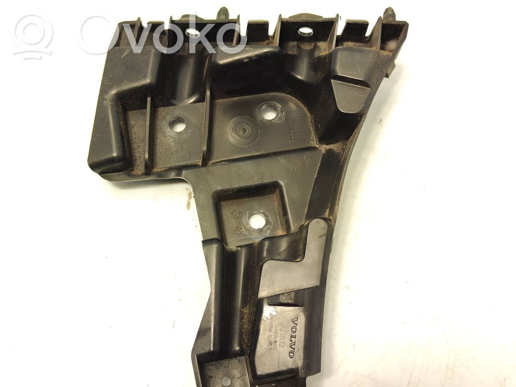 Volvo V60 Front bumper mounting bracket 