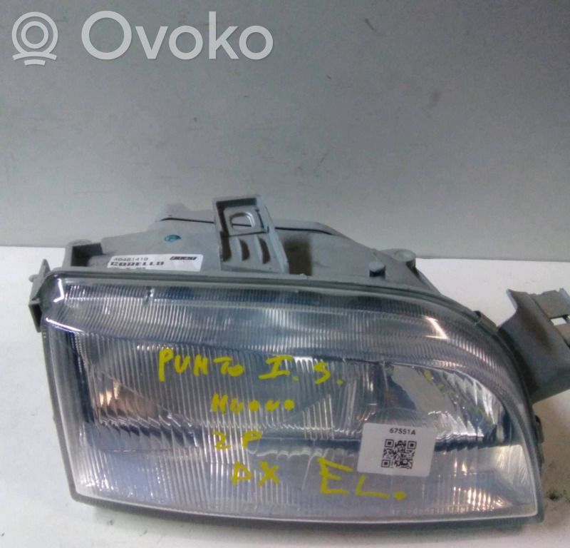 Fiat Punto (176) Lampa przednia 
