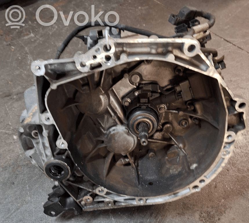 Citroen C4 Cactus Manual 5 speed gearbox 