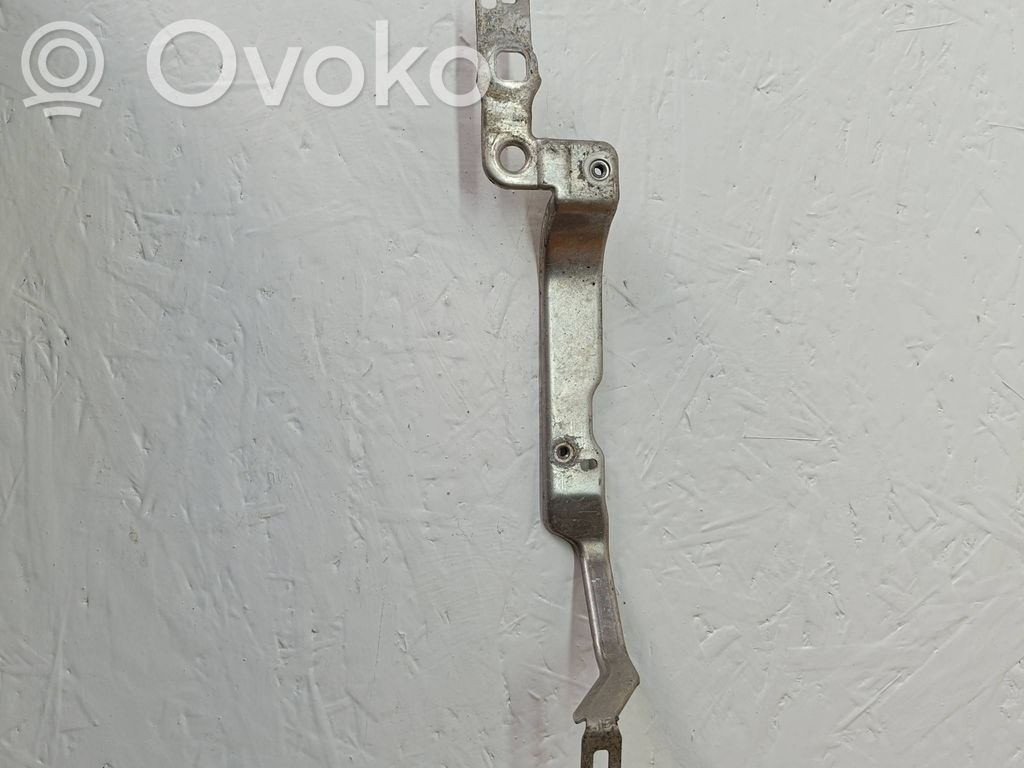 Audi A6 C7 Fender mounting bracket 