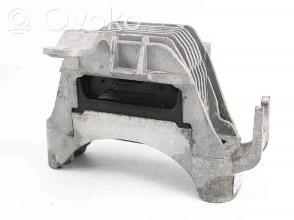 Opel Astra J Engine mount bracket 