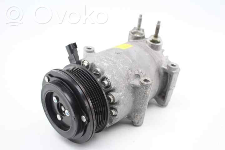 Ford Focus Air conditioning (A/C) compressor (pump) 