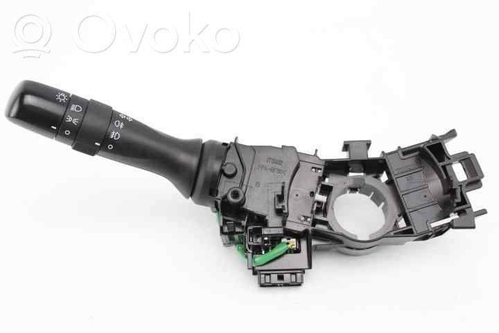 Toyota Yaris Wiper turn signal indicator stalk/switch 