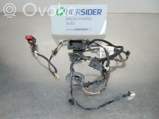 Opel Corsa D Faisceau de câblage de porte avant 