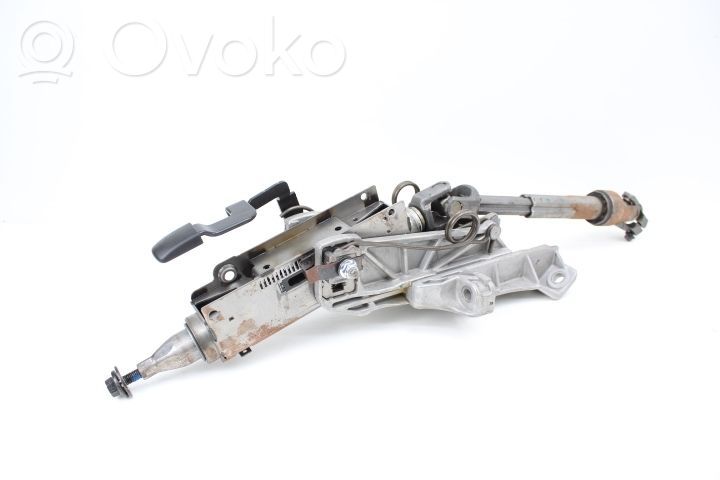 Volvo V40 Vairo rato ašis 